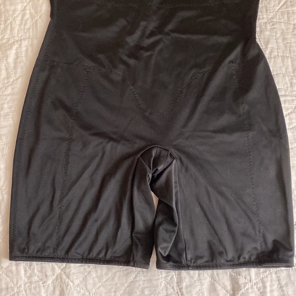 Dr. Rey Shapewear - Picture 4 of 9